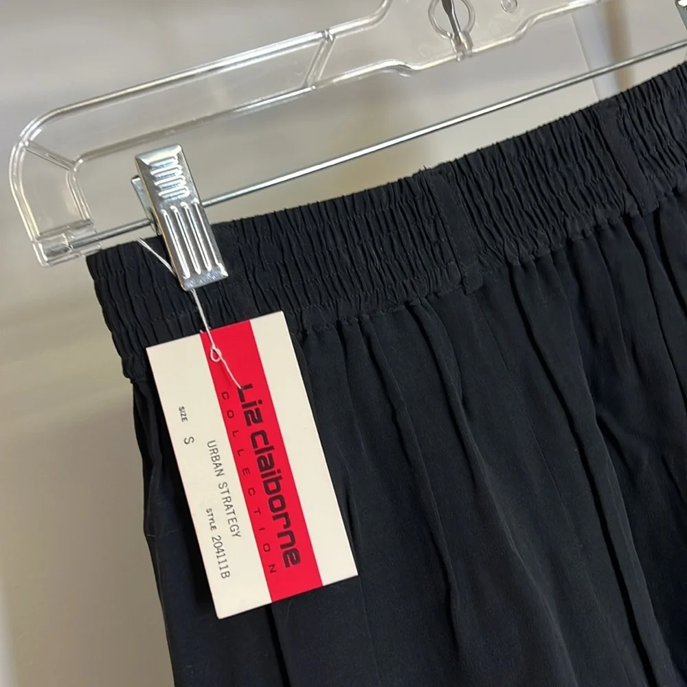 NWT Liz Claiborne Collection Black‎ Skirt Deadstock- S